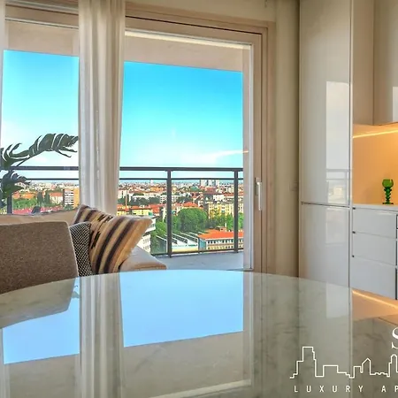 Skyline Luxury Appartament Appartement Milan