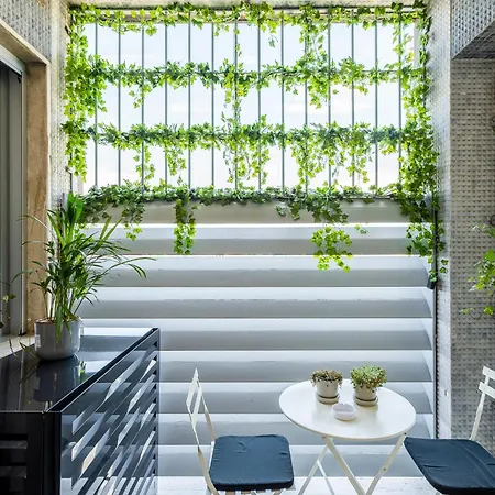 Apartment Lumen - Skyline View Attic Milan