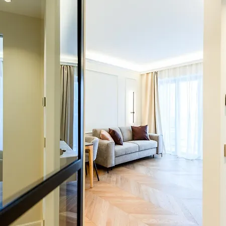 Lumen - Skyline View Attic Appartement *