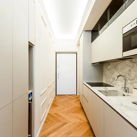 Lumen - Skyline View Attic Appartement Milan