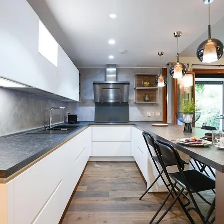 Milan Garden Apartment, Garden & Comfort