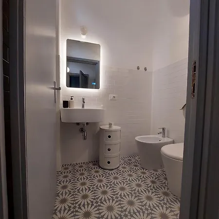 Farini 66 Vakantiehuis Milaan