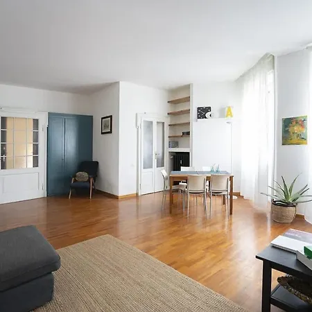 Apartment Arts At Porta Romana Milan