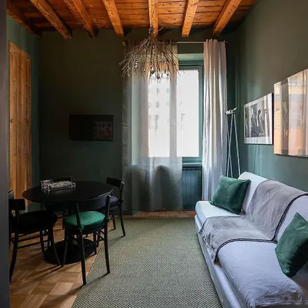 Arts At Porta Venezia I *