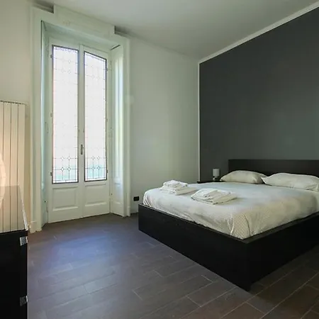 Economico E Strategico A Quattro Fermate Da Piazza Duomo Apartamento *