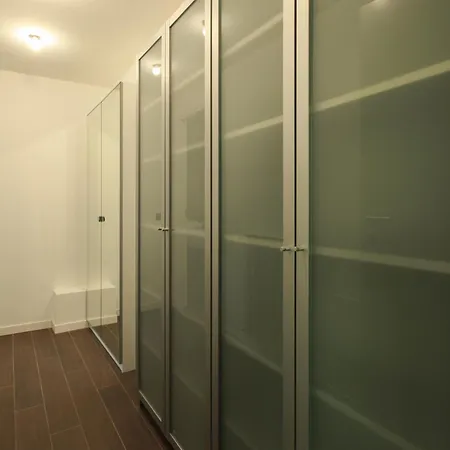 Economico E Strategico A Quattro Fermate Da Piazza Duomo