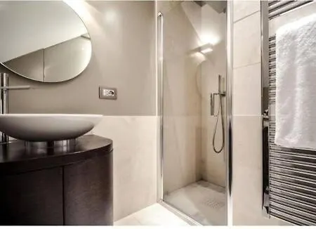 Design Luxury Duomo Apartment Milan