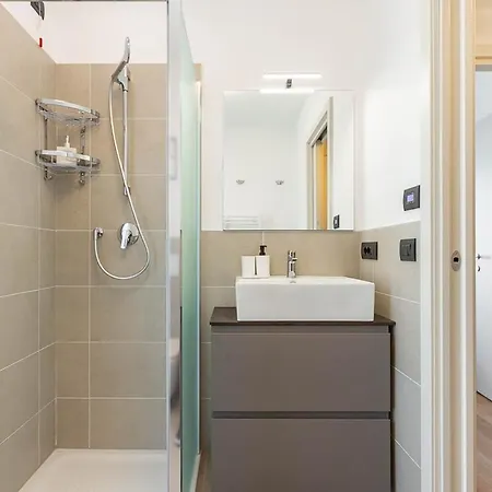 Free Parking Besta 10 Minutes Away Private Terrace And Garden View Apartment *