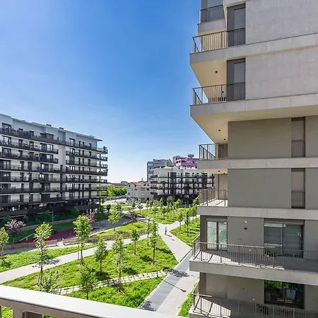 Free Parking Besta 10 Minutes Away Private Terrace And Garden View
