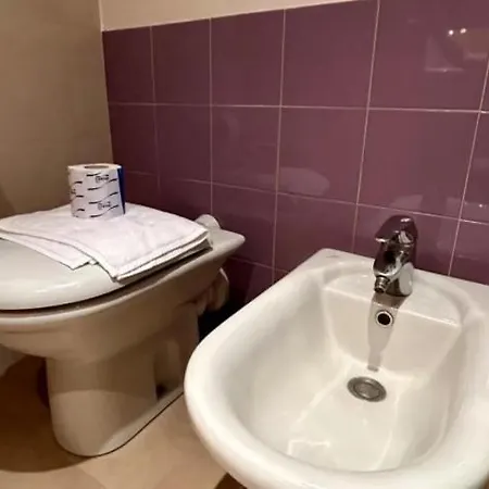 Falck 53 - Rho Fiera S Siro Centro Duomo - 4 Posti Letto - Parcheggio Gratuito