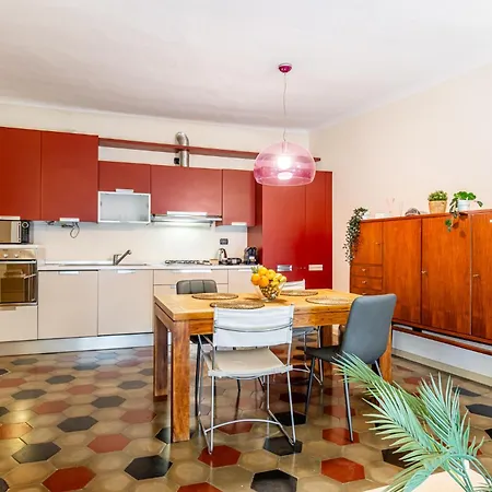 San Gottardo - Close To Navigli And Duomo Apartment