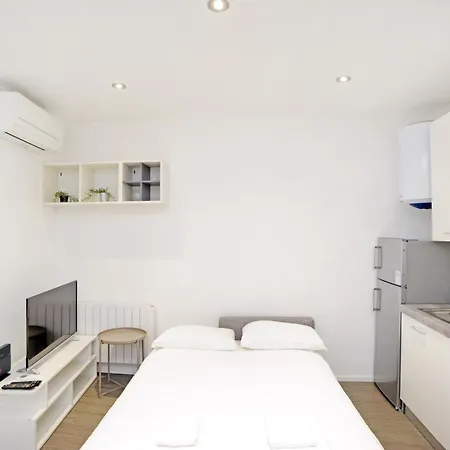 Apartment Ticinese 28