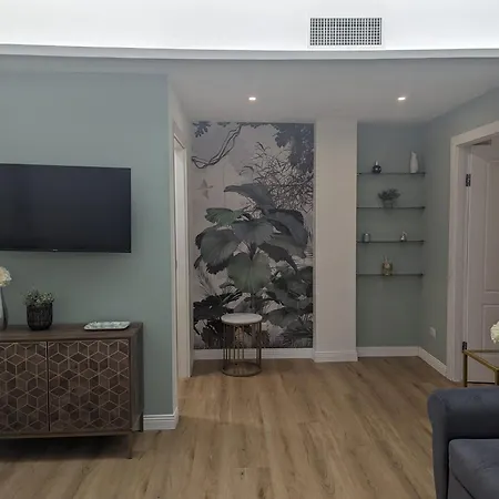 Di Pregio In Zona Appartamento