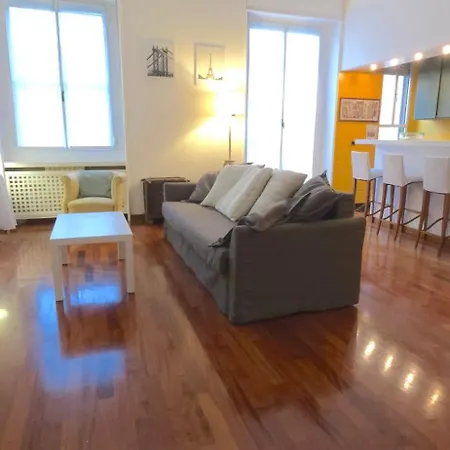 Apartment At - Turati/porta Nuova *