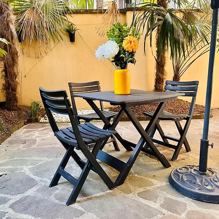 Apartmán Con Giardino Privato *