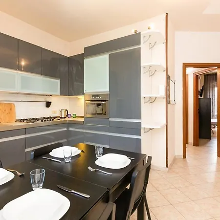 Parea Exclusive - Near Hospital And Airport Milano