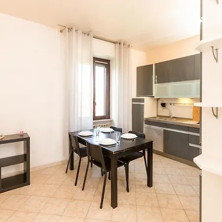 Parea Exclusive - Near Hospital And Airport Appartamento *