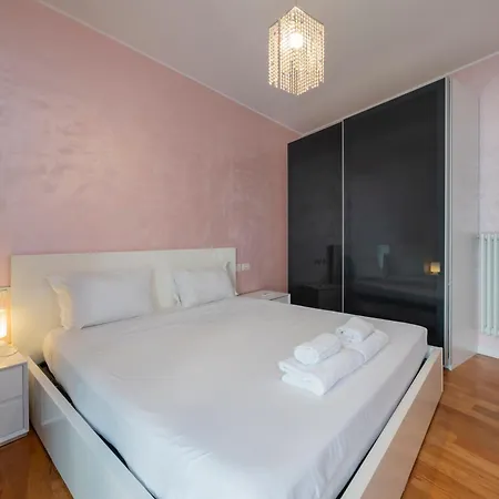 I-host - Certosa 92 *