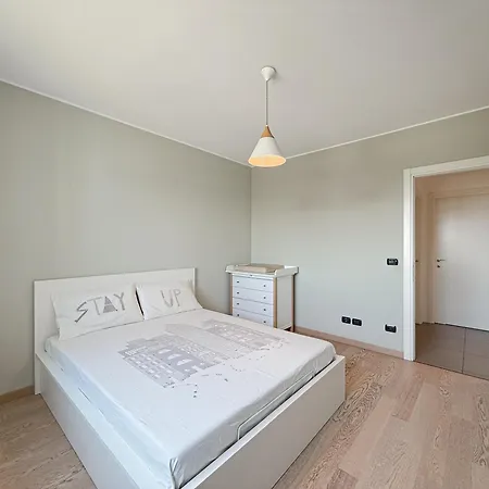 80m2, 7 Piano, Bilocale Con 2 Terrazze E 2 Bagni Appartamento *