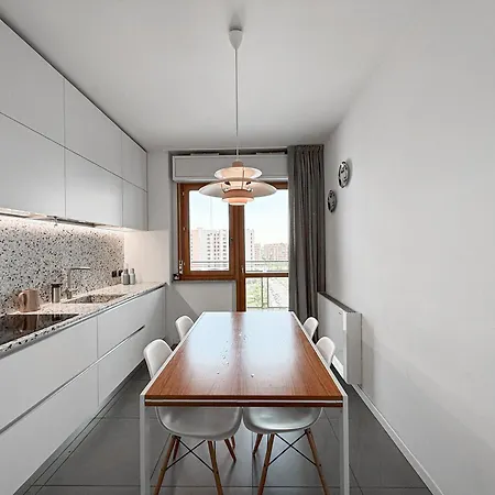 80m2, 7 Piano, Bilocale Con 2 Terrazze E 2 Bagni דירה *