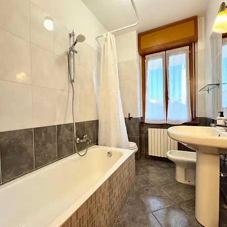 公寓 Spacious 2-bedroom With Large Terrace *