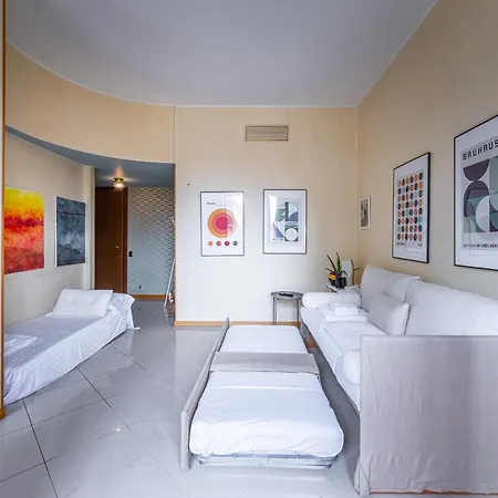 Brera, Posizione Con Terrazza E Vista Mozzafiato Apartament