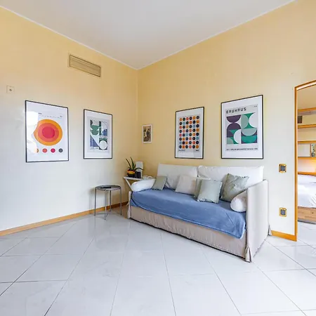 Brera, Posizione Con Terrazza E Vista Mozzafiato