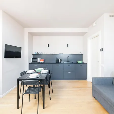 Easylife - - Canonica 77 - Parco Sempione Apartmán *