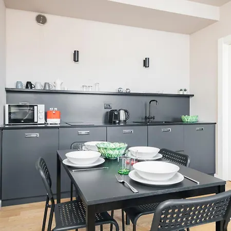 Easylife - - Canonica 77 - Parco Sempione * Milán