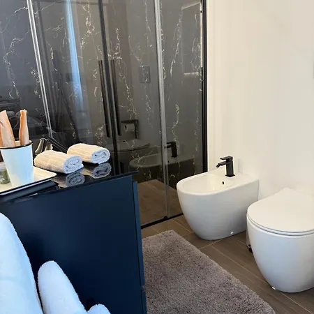 White House Con Posti Auto Apartament