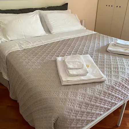 Paeninsula, Design E Comfort Nel Centro Di - Porta Venezia ميلان