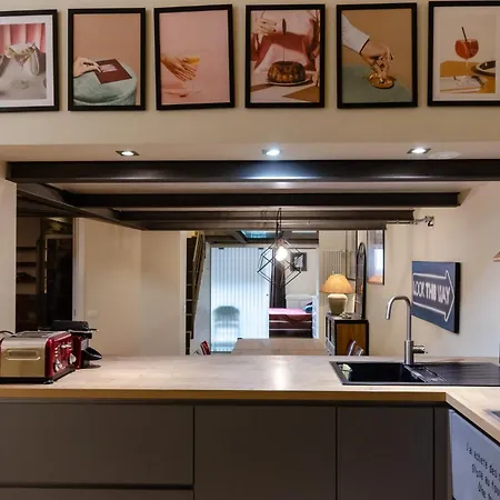 Ariberto Apartment