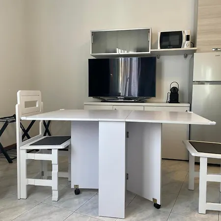 Casa Di Cesare - Monolocale Silenzioso A 15min Duomo E 5' Mm3 *