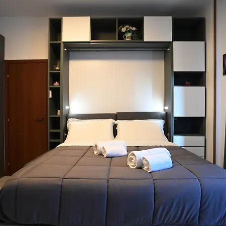 Casa Di Cesare - Monolocale Silenzioso A 15min Duomo E 5' Mm3 Apartman Milánó