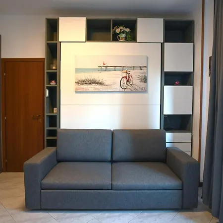 Casa Di Cesare - Monolocale Silenzioso A 15min Duomo E 5' Mm3 شقة *