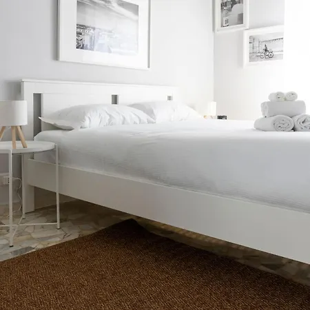 Appartement Contrasti - Black & White *