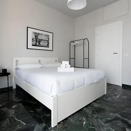 Contrasti - Black & White Appartement Milan