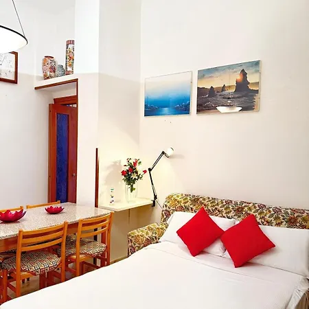 Classic House 15 Minutes From Duomo Apartment Milan