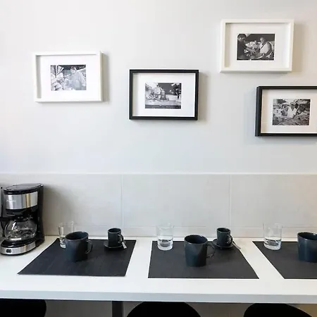 شقة Contrasti - Black & White *