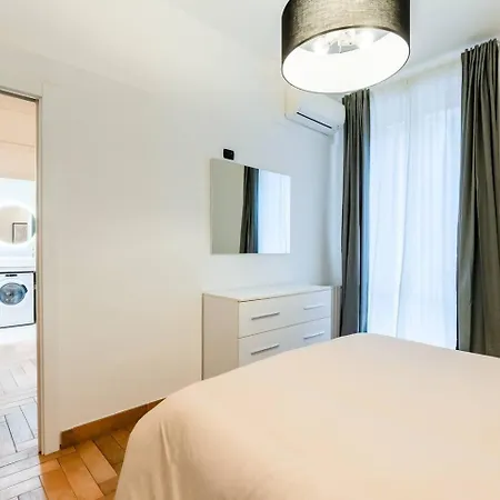 Elegant Space In Milan