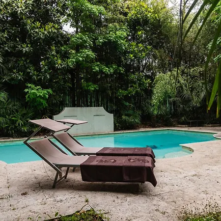 Youhosty - Exclusive Townhouse Garden And Pool * Milán