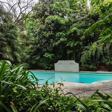 Youhosty - Exclusive Townhouse Garden And Pool Apartment Mailand