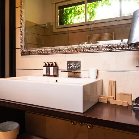 Youhosty - Exclusive Townhouse Garden And Pool Apartamento