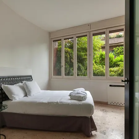Apartamento Youhosty - Exclusive Townhouse Garden And Pool Milán