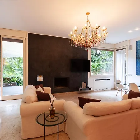 Youhosty - Exclusive Townhouse Garden And Pool Apartamento