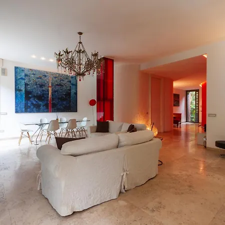 Apartment Youhosty - Exclusive Townhouse Garden And Pool *