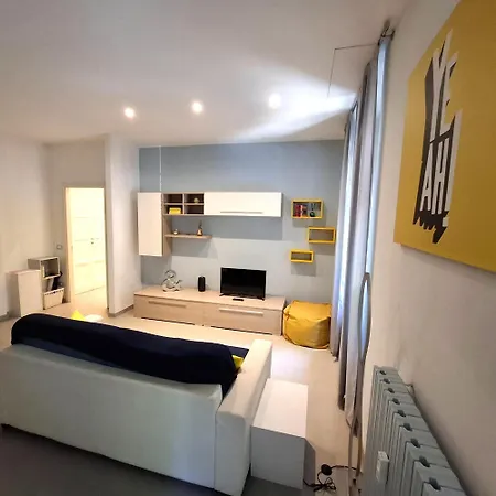 Marche91 - Modern In Isola Area Apartamento