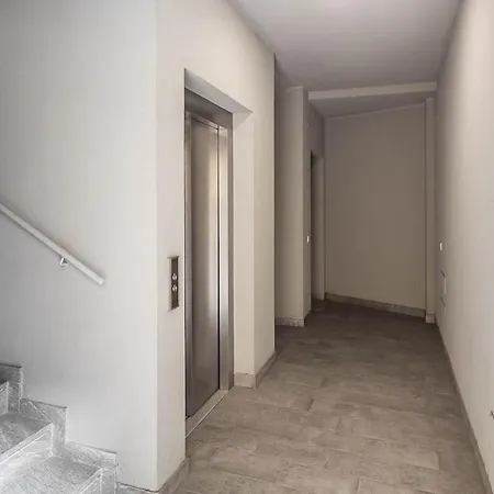Historic Center-navigli Private Terrace 4 Pax Wifi * 밀라노