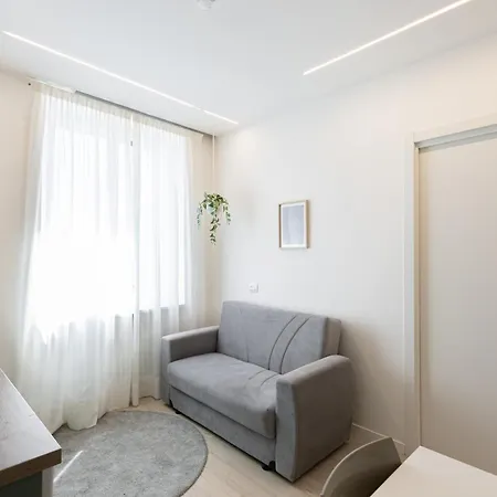 Smart 10 Minutes Duomo By Metro Milan