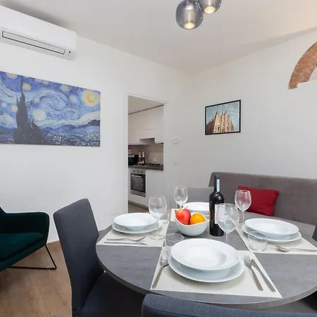 Porta Venezia - 10 Minutes From Duomo Apartment Mailand